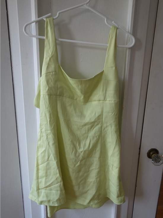 Urban Outfitters Dresses & Skirts - Urban Outfitters Light Lime Scoop Neck Cami
